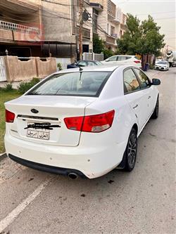 كيا سيراتو
